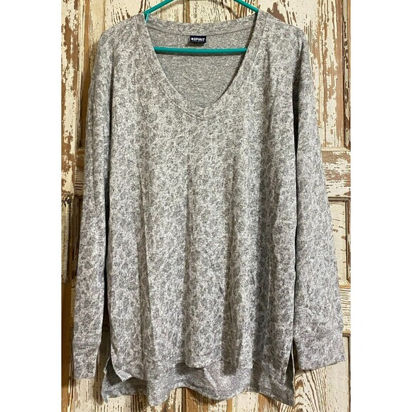 Spirit Jersey Women's Gray Cheetah Print Lightweight Oversized Flowy Top - Small - Picture 1 of 3